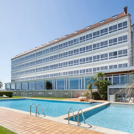 Eurostars Louxo Talaso 4* 오그로브
